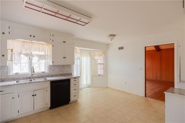 2015 N 88th St, Kansas City, KS 66109