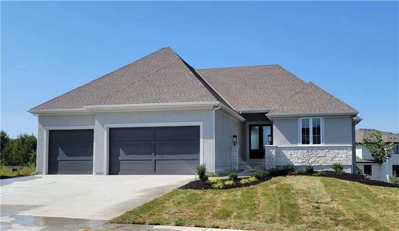 15120 Stearns St, Overland Park, KS 66221