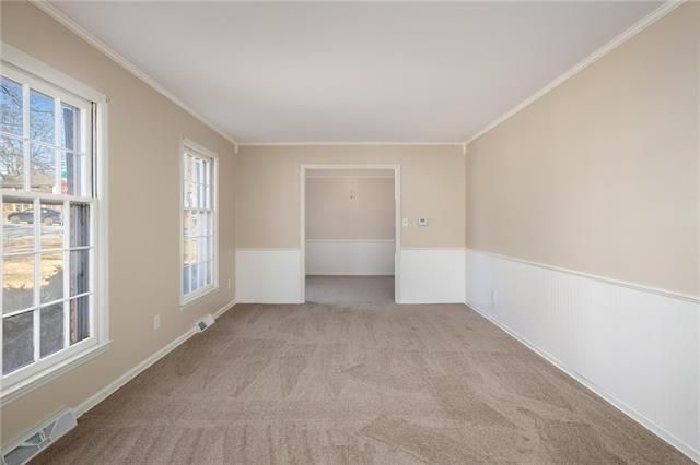 9501 Dearborn St, Overland Park, KS 66207