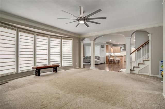 14107 Cody St, Overland Park, KS 66221