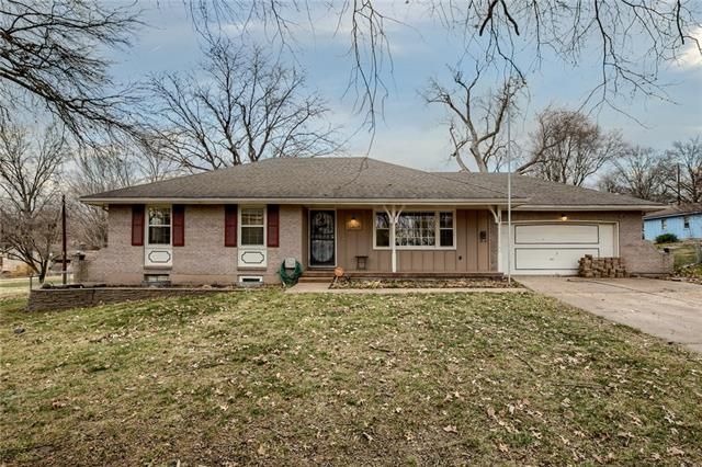 11300 E 61st Ter, Raytown, MO 64133