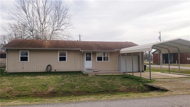 7058 SE Nighthawk Ln, Other, KS 66770