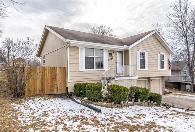 3421 NE 82nd Ter, Kansas City, MO 64119