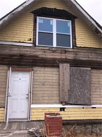 3320 E 24th St, Kansas City, MO 64127