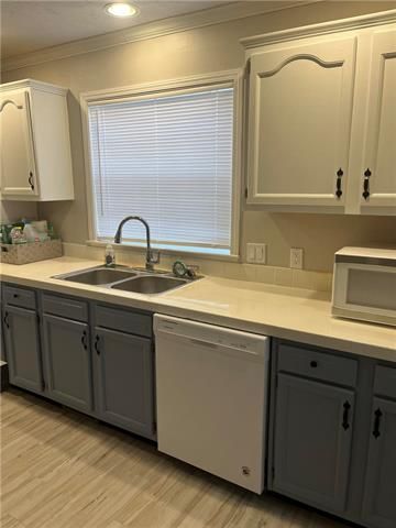 304 E Granby St, Frontenac, KS 66763