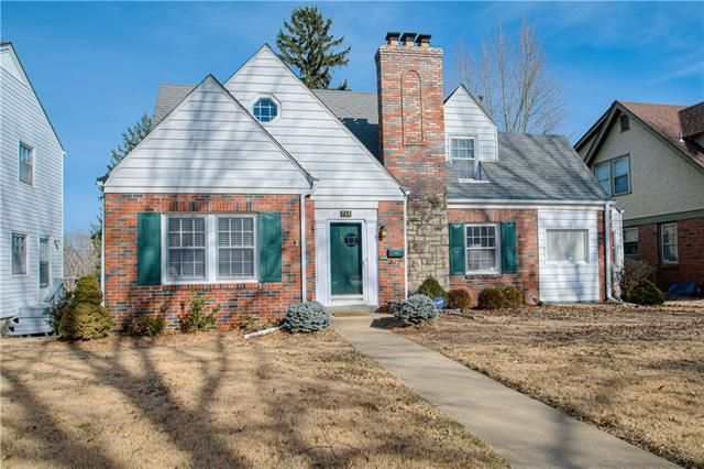 714 E Meyer Blvd, Kansas City, MO 64131