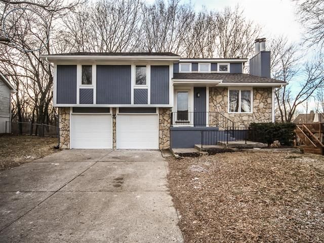 7620 N Rhode Ave, Kansas City, MO 64152