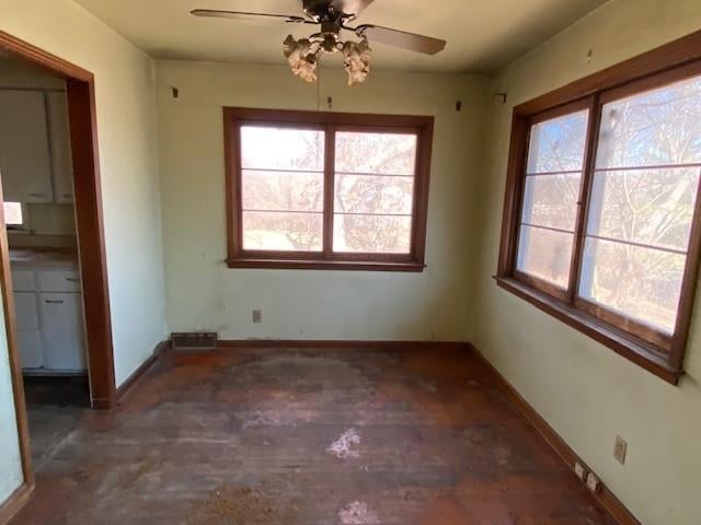 2216 39th Ter, Kansas City, MO 64116