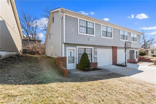 Central St #9217, Kansas City, MO 64114