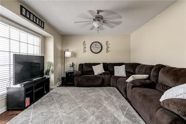 807 E Northview St, Olathe, KS 66061