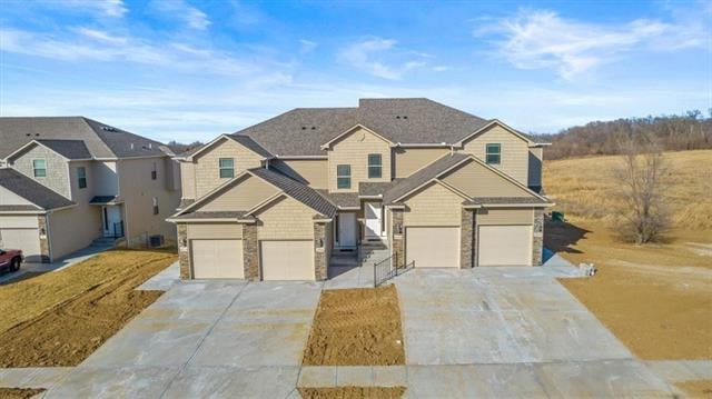 10504-10 Kane Dr, Kansas City, KS 66109