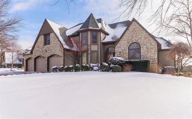 4105 W 125th Ter, Leawood, KS 66209