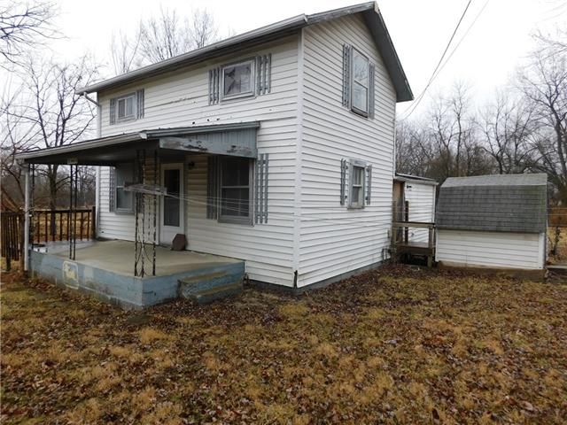 201 N Main St, Centerview, MO 64019