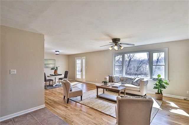 5805 E 83rd St, Kansas City, MO 64138