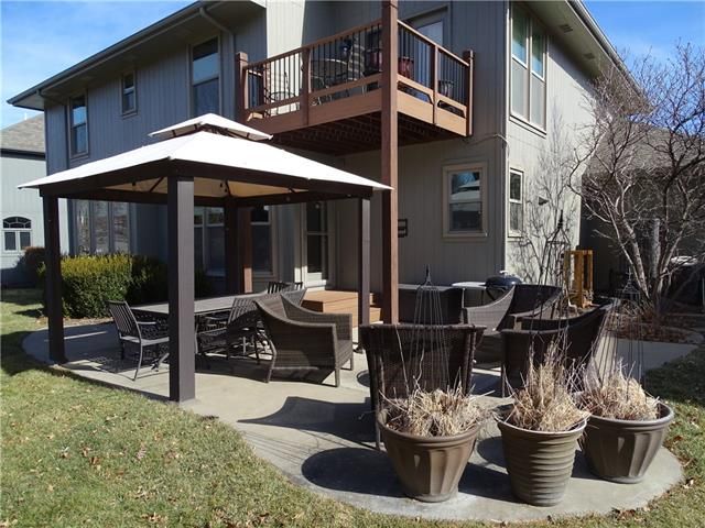 13928 Hauser St, Overland Park, KS 66221