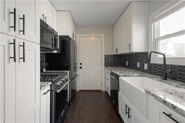 744 E 70th Ter, Kansas City, MO 64131