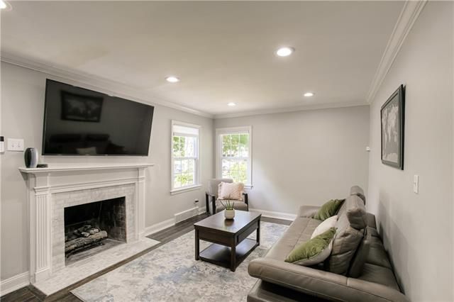 744 E 70th Ter, Kansas City, MO 64131