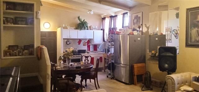 4110 E 58th St, Kansas City, MO 64130