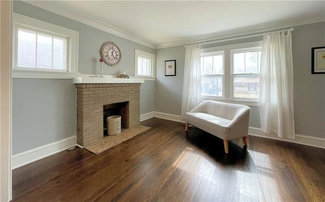 2114 E 70th Ter, Kansas City, MO 64132