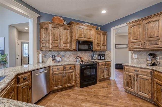 13505 E 95th Ter, Kansas City, MO 64139
