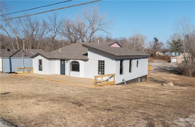 5019 Emery Ave, Kansas City, MO 64136