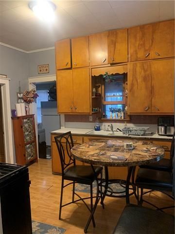 115 E 21st St, Pittsburg, KS 66762