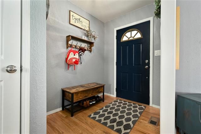 5418 Woodend Ave, Kansas City, KS 66106
