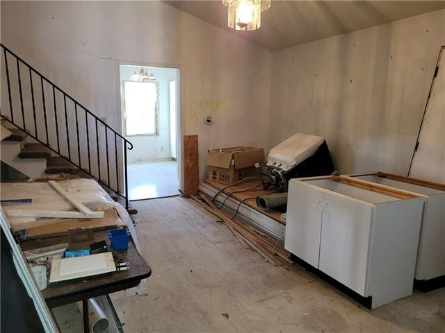 11313 Booth Ave, Kansas City, MO 64134