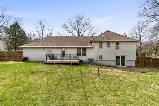 11115 Wornall Rd, Kansas City, MO 64114