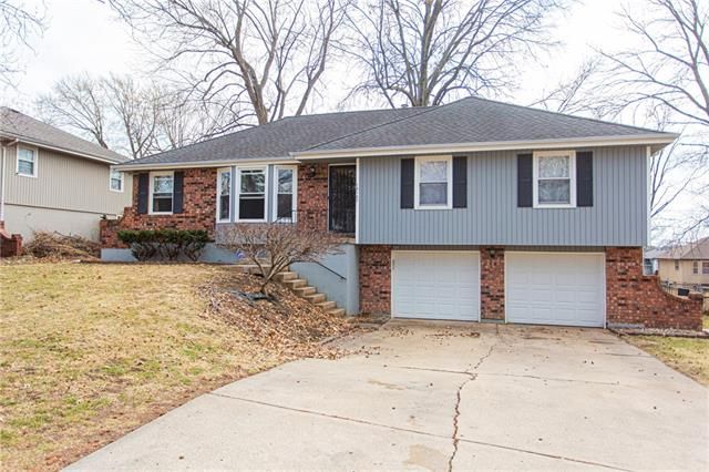 12107 E 56th Ter, Kansas City, MO 64133