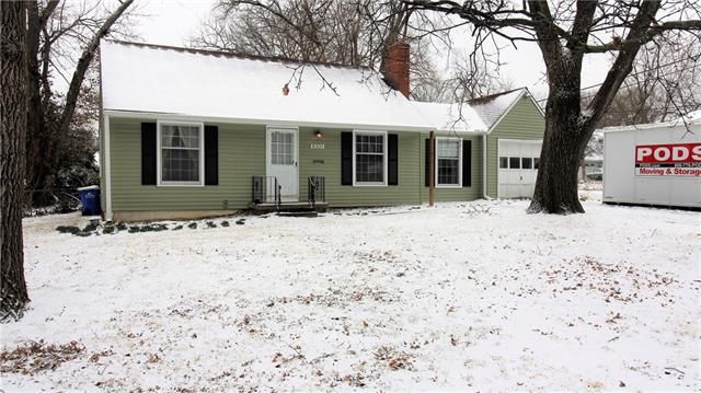8300 Marty St, Overland Park, KS 66212