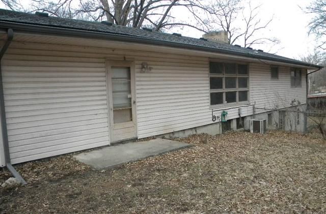 4823 Haskell Ave, Kansas City, KS 66104