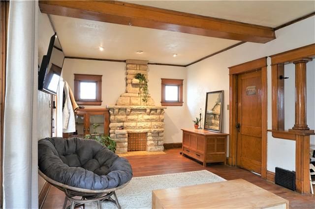 3931 Holmes St, Kansas City, MO 64110