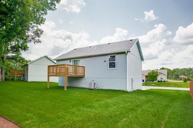 3708 34th Ter, Kansas City, MO 64117