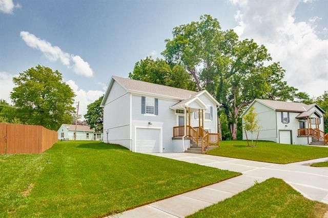 3708 34th Ter, Kansas City, MO 64117