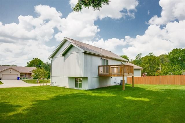 3708 34th Ter, Kansas City, MO 64117