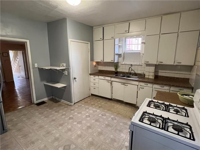 617 Forest Ave, Kansas City, MO 64106