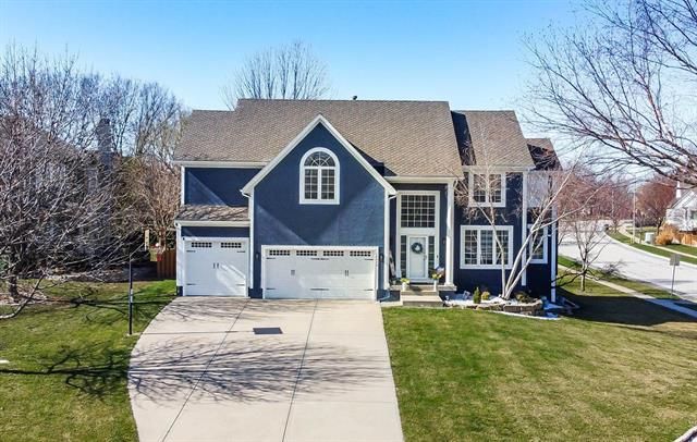 14220 W 142nd St, Olathe, KS 66062