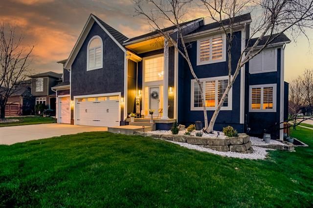 14220 W 142nd St, Olathe, KS 66062