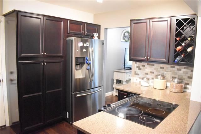 1620 E 151st Ter, Olathe, KS 66062
