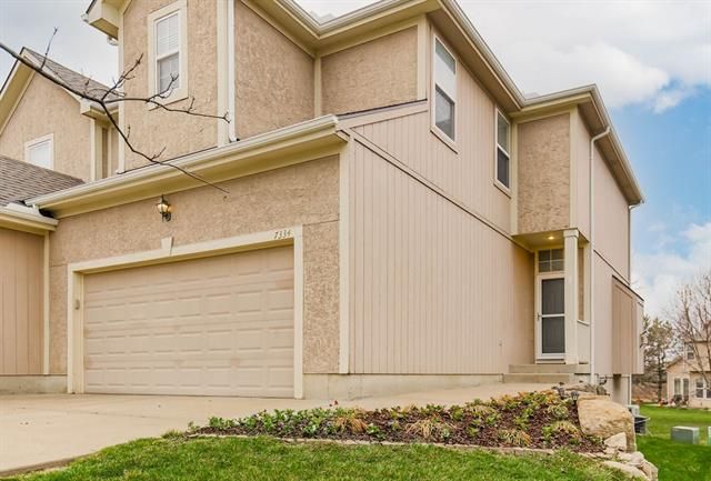 7334 Mccoy St, Shawnee, KS 66227