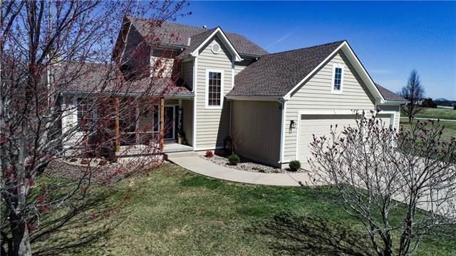 38606 E Midi Estates Dr, Lone Jack, MO 64070