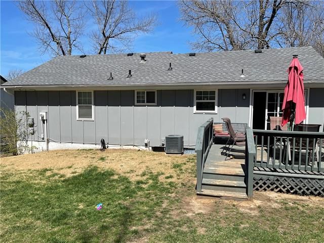 8007 E 105th St, Kansas City, MO 64134