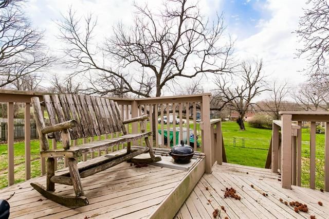 7804 Wallace Ave, Kansas City, MO 64138