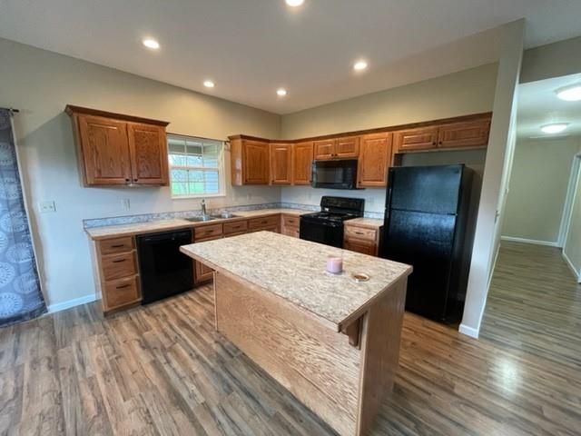 810 E 31st St, Pittsburg, KS 66762