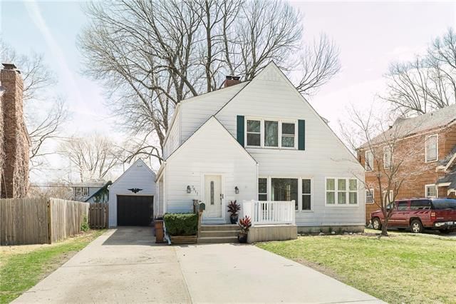 7617 Main St, Kansas City, MO 64114