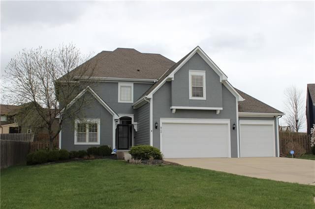 8759 N Saint Clair Ave, Kansas City, MO 64154