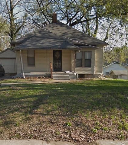 3338 E 68th St, Kansas City, MO 64132