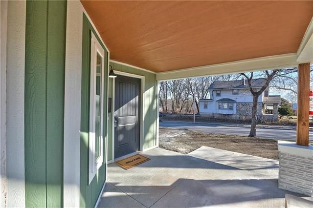 3612 E 29th St, Kansas City, MO 64128