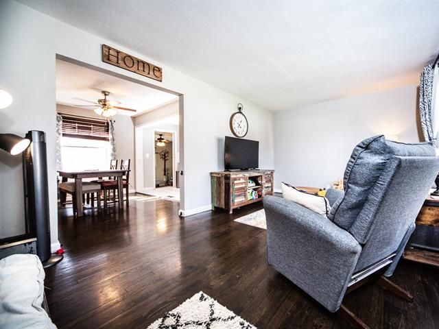 4404 Moats Dr, Kansas City, MO 64133